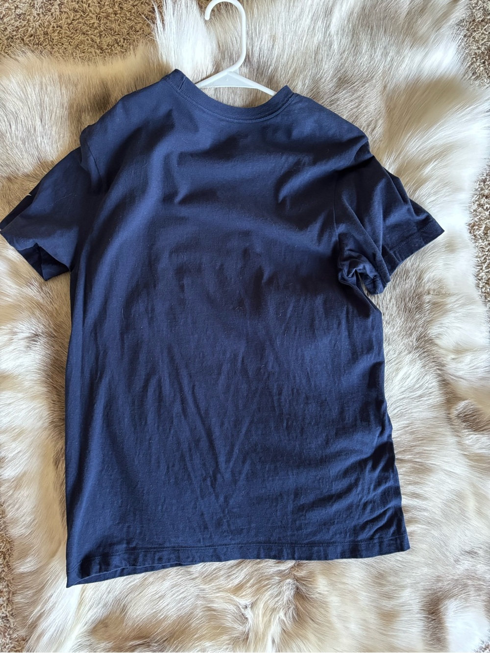 Nike Women’s Denver Broncos Navy Graphic T-Shirt - Picture 2 of 3